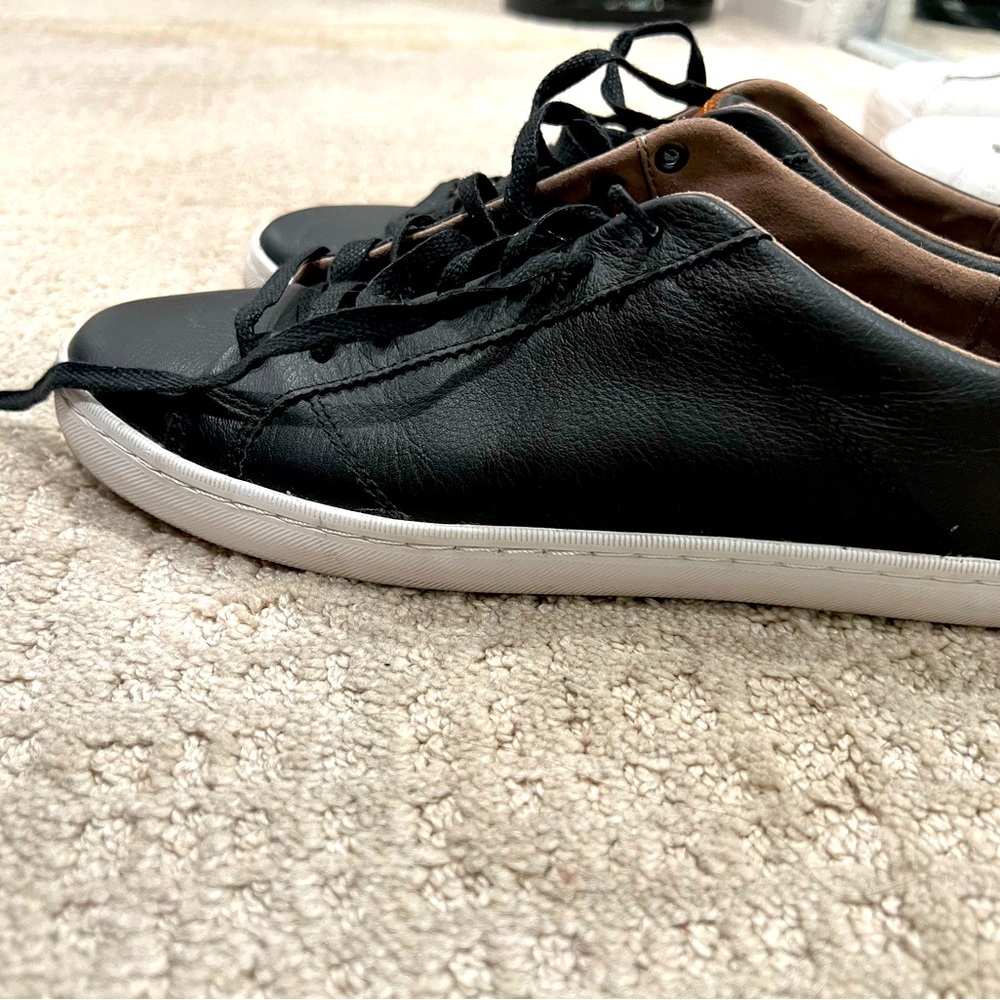 Cole Haan Black Leather Sneakers ! LIKE NEW size 8
